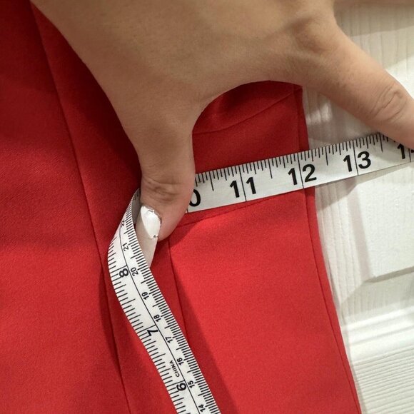Women’s HM red‎ Dress Size 2 Fit N Flare NWOT Christmas Holidays - Picture 7 of 7